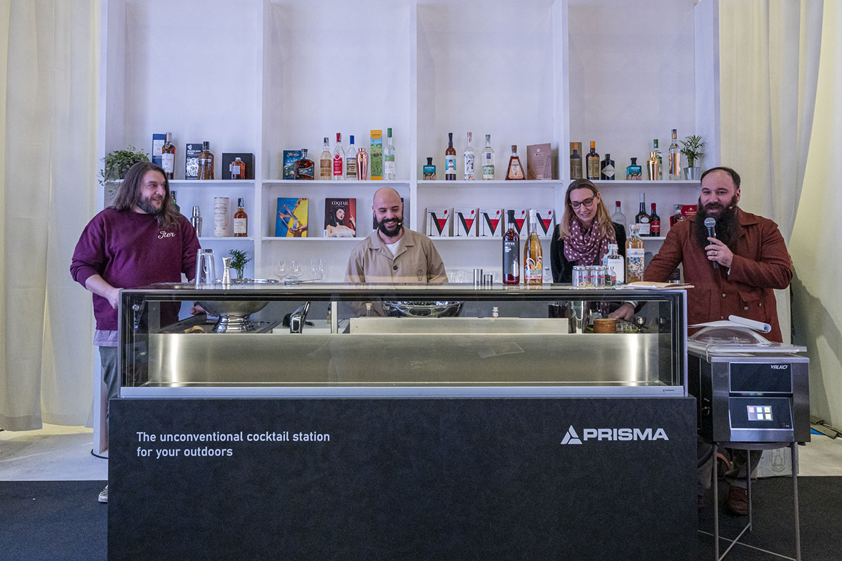 cocktail-station-prisma-at-identita-golose-2025-2