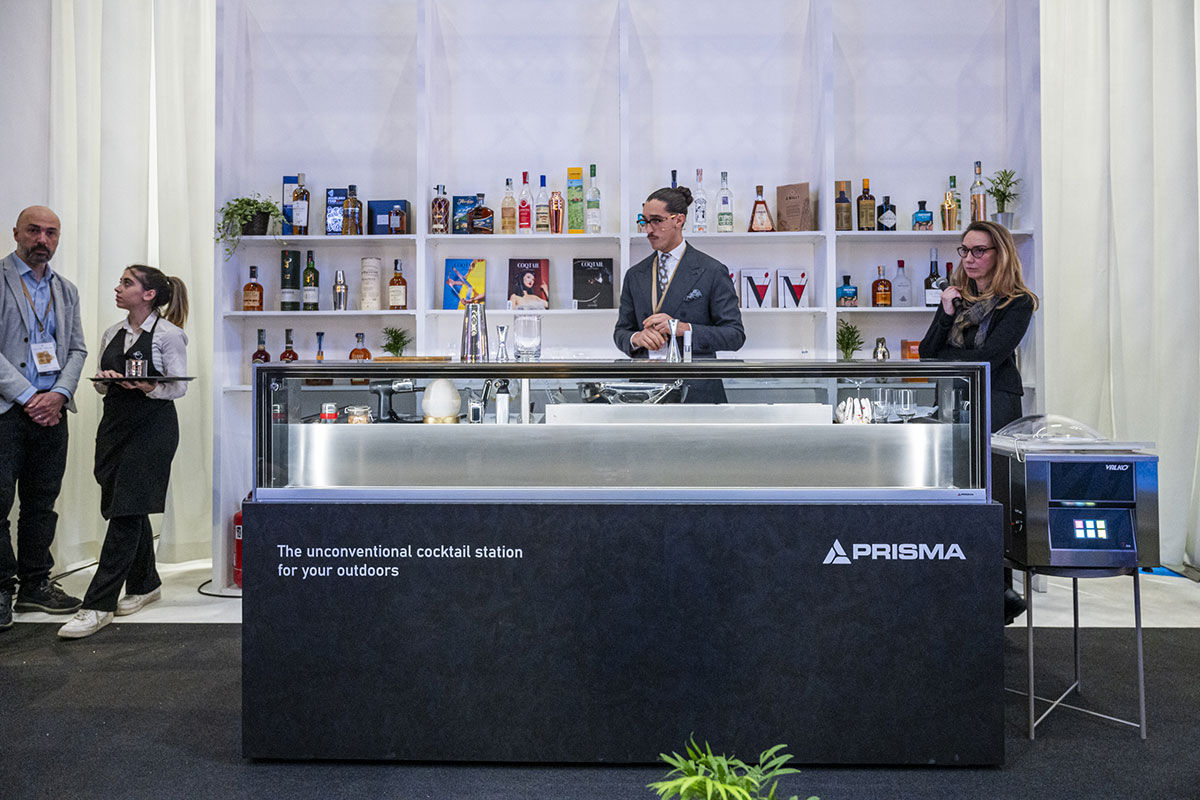 cocktail-station-prisma-identita-golose-2025-4